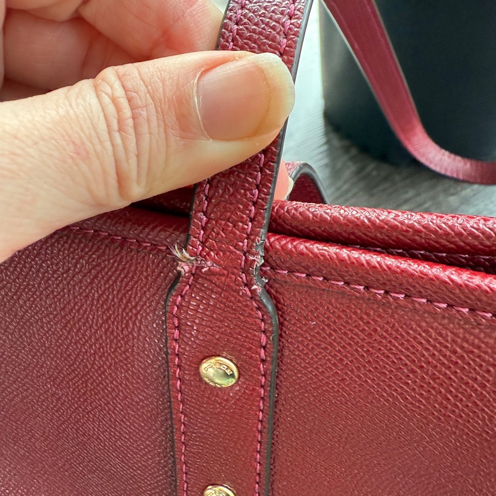 Coach Burgundy Leather Tote with Gold Hardware and matching Wallet - Picture 4 of 10